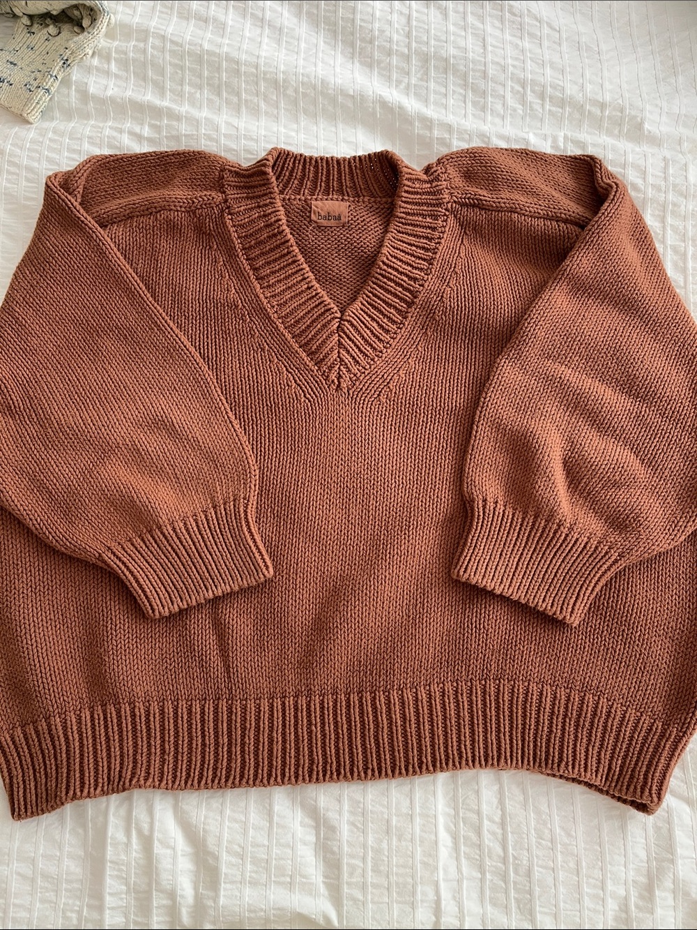 Babaa Jumper no 22 in Tonka Bean